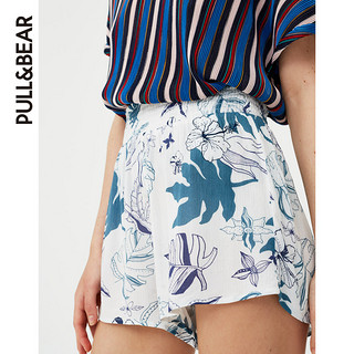 PULL&BEAR 05696311 女士花卉印花短裤 (S)