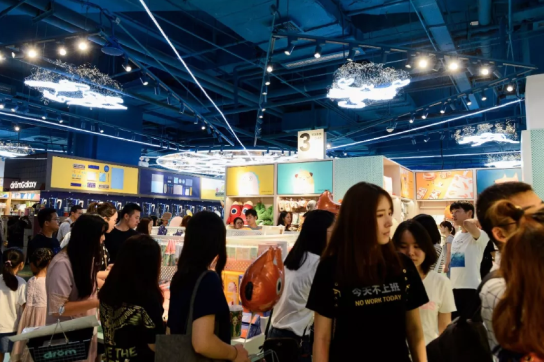 探店!看腻了性冷淡?我们找到一家少女心炸裂的店