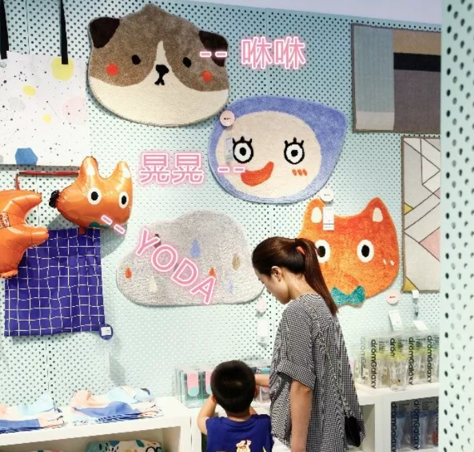 探店!看腻了性冷淡?我们找到一家少女心炸裂的店