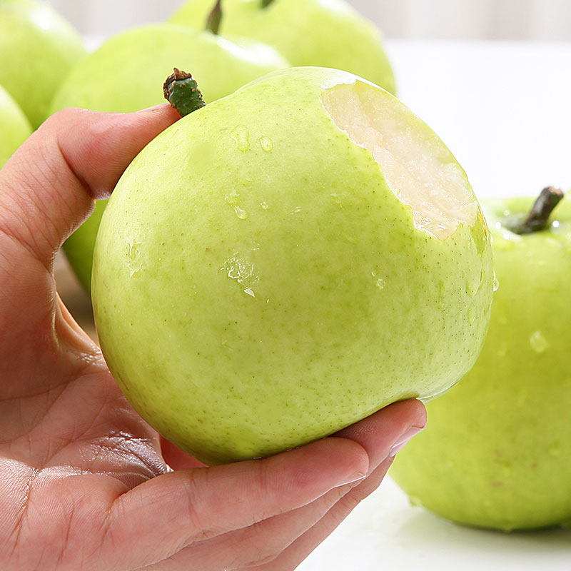 鲜动乐 砀山青皮皇冠梨 (带箱10斤)
