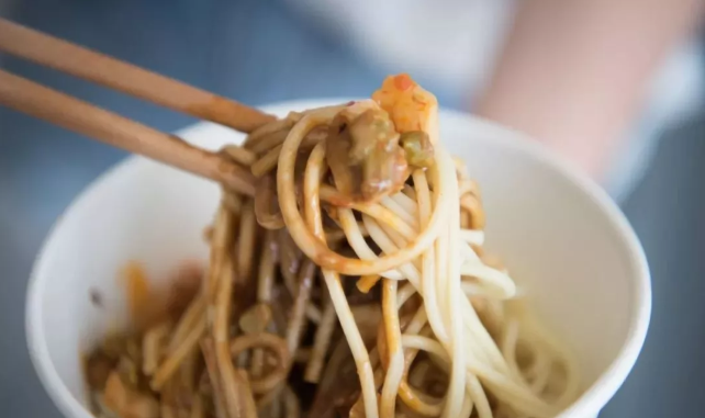 最全的热干面测评:总结了这些口味排行榜!