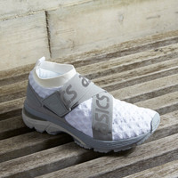  ASICS亚瑟士 稳定 透气跑步鞋女运动鞋 GEL-KAYANO 25 OBI 1022A028 白色灰色 36 (白色灰色、36)