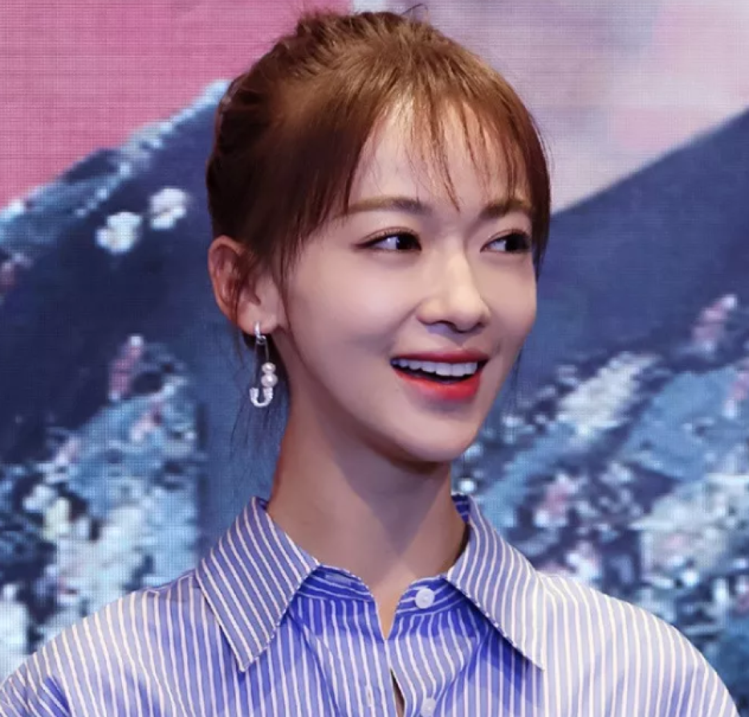 买不起卡地亚、宝格丽,这些小众首饰品牌满足你爱美的心!