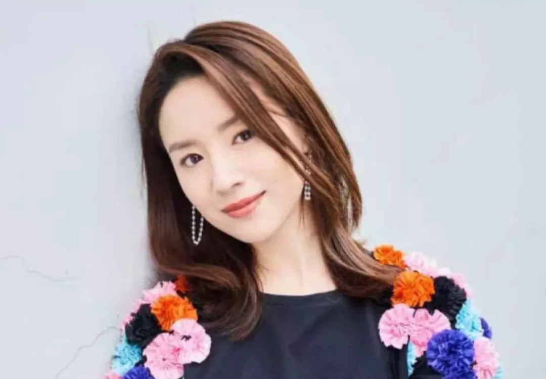 买不起卡地亚、宝格丽,这些小众首饰品牌满足你爱美的心!