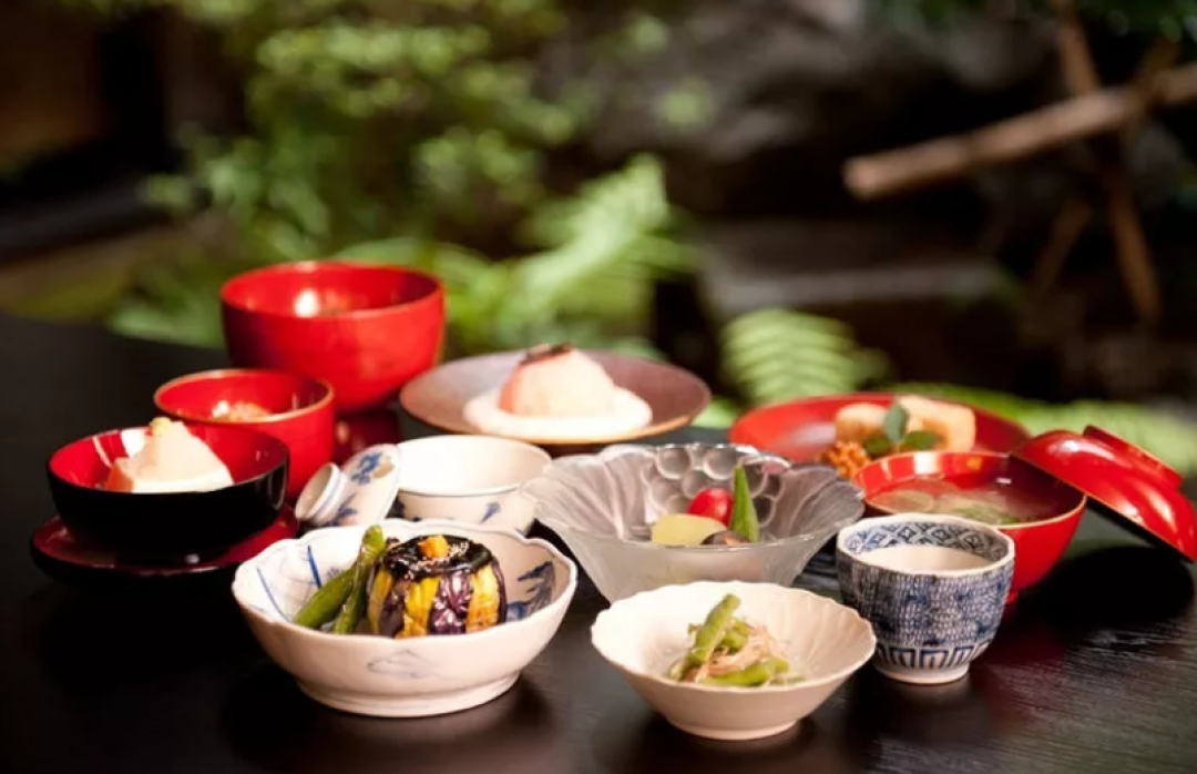 短暂告别现代生活的繁杂,去日本寺庙找回宁静!