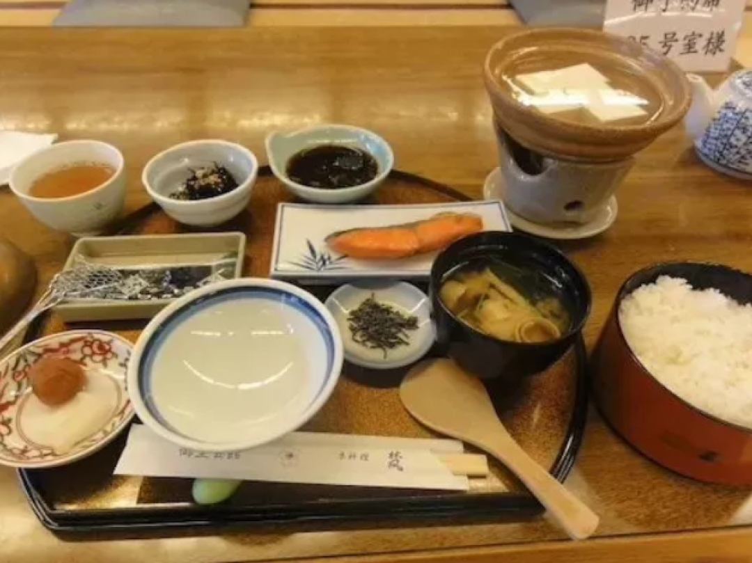 短暂告别现代生活的繁杂,去日本寺庙找回宁静!