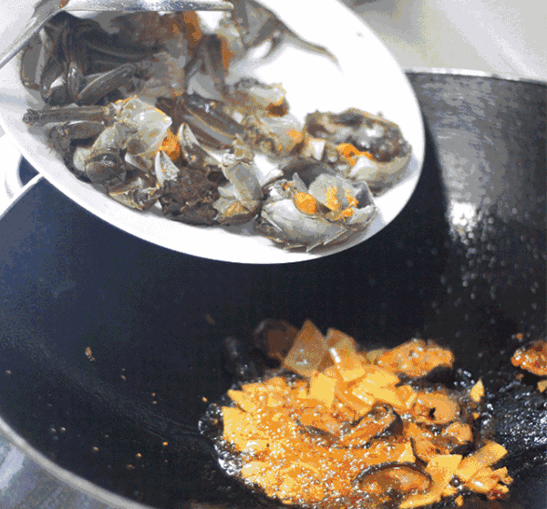 三款蟹菜+热炒蟹畅吃+清蒸大闸蟹 上海波特曼丽思卡尔酒店顿蟹主题自助晚餐