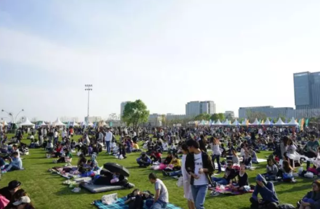 如何在中秋/十一小长假优雅地避开人山人海,在上海本地放松肆意地撒把野?