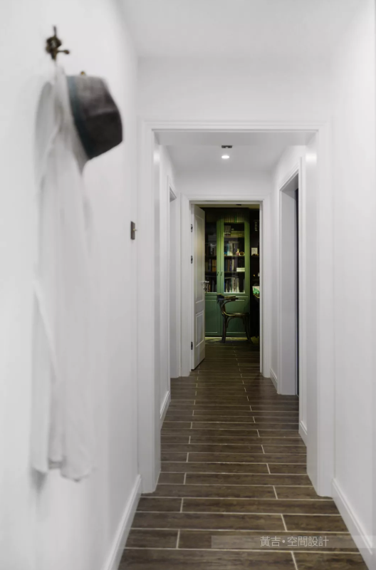北京120㎡老房改造,洗尽帝都铅华,美女作家与奶奶的恬然之地