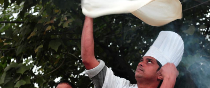  吃腻了外卖，还不会做饭？可以打包这份速食面点攻略！