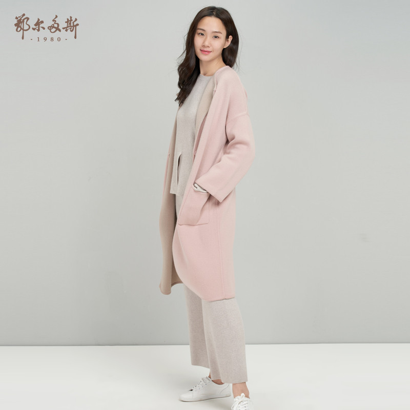 超模刘雯携手十年,你不知道的“鄂尔多斯”