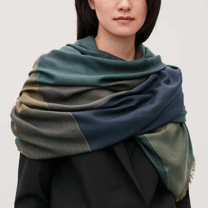 当高冷Céline变成了夜店CELINE,还有这些性冷淡品牌简约又高级~