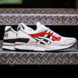  ASICS 亚瑟士 GEL-LYTE V 中性款复古跑鞋