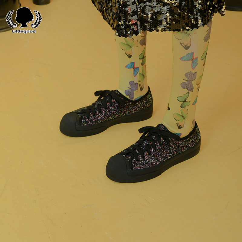 Little Good 平底Bling休闲复古圆头单鞋