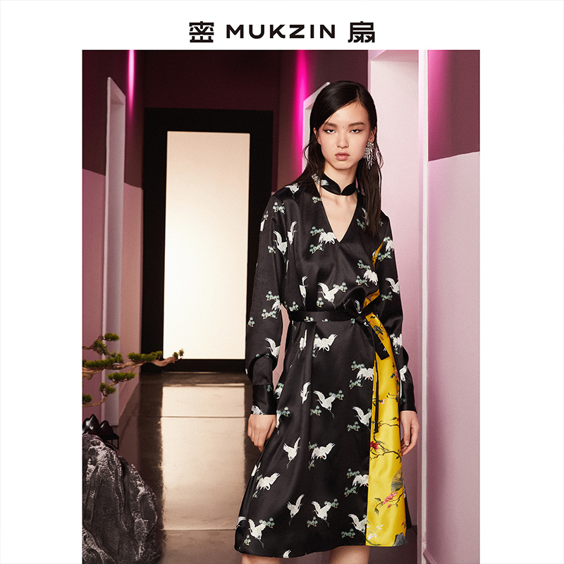 MUKZIN 密扇 Q7355001 中国风仙鹤印花连衣裙