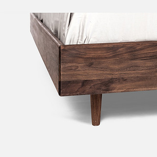 及木家具 CC010 北欧简约全实木双人床