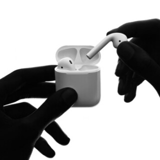 Apple 苹果 airpods MMEF2CH/A 无线蓝牙耳机