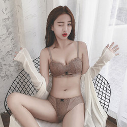 Glambody 蕾丝刺绣无钢圈文胸