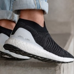  adidas 阿迪达斯 UltraBOOST LACELESS CM8269 男款跑步鞋