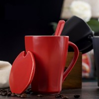 千易 陶瓷束腰马克杯 410ml 带勺带盖