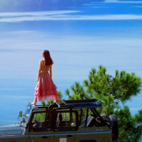 酷炫大Jeep既能环湖，还能越野 云南丽江泸沽湖半日吉普旅拍（小清新、女神风、性冷淡）
