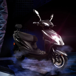 小刀金刚侠60v电动车