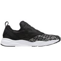 Reebok 锐步 Reebok 锐步 FURYLITE SLIP-ON BD4460 女款复古跑鞋