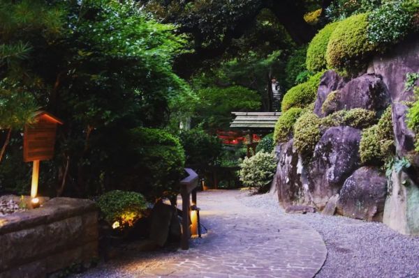 全程顶级酒店,隐居山林之间私享绝密空间!北京/上海-日本东京椿山庄+富士虹夕诺雅5天4晚自由行