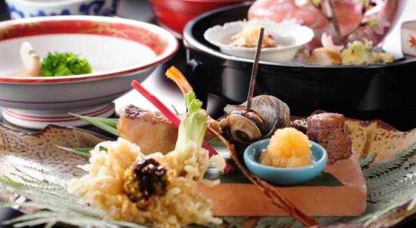 全程顶级酒店,隐居山林之间私享绝密空间!北京/上海-日本东京椿山庄+富士虹夕诺雅5天4晚自由行