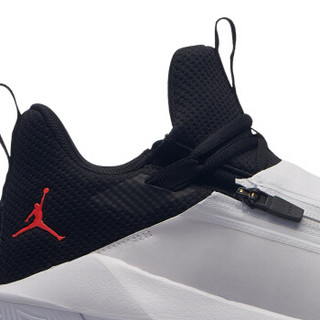  AIR JORDAN JUMPMAN HUSTLE PF AQ0394 男子篮球鞋 (白/黑、45)