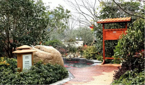 270°私人双湖景+温泉/美食套餐任选!无锡太悦度假酒店1晚套餐