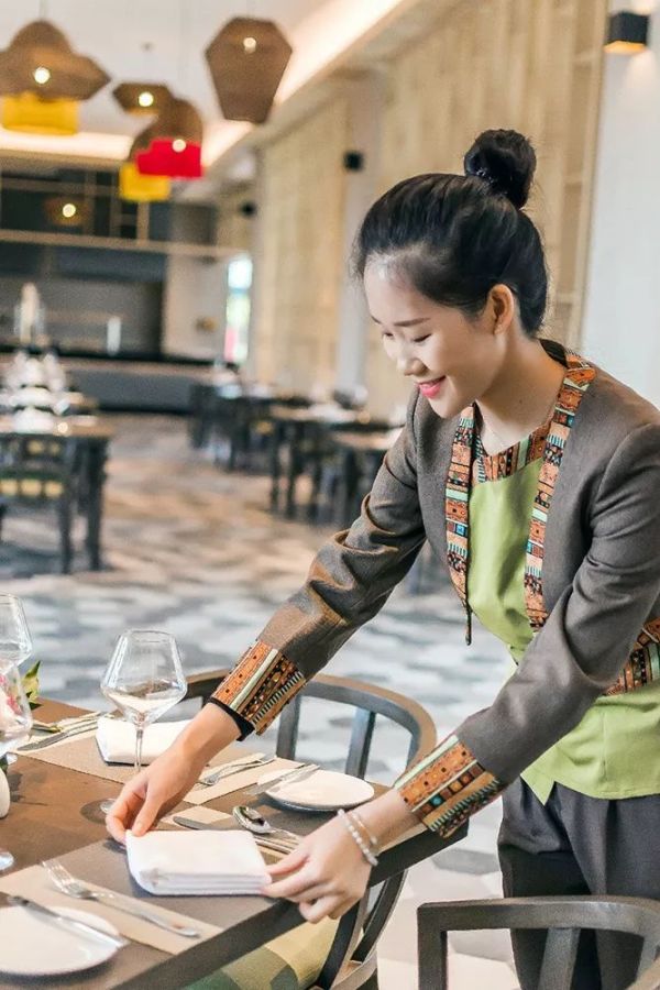 四季恒春，避世度假，邂逅中国第五家Angsana！开业预售 西双版纳悦椿温泉度假酒店1晚套餐