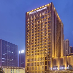 春节、周末不涨价！唐山富力洲际酒店1晚亲子套餐（双早+正餐+儿童加床 ）