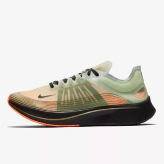 亮骚鸳鸯配色！Nike Zoom Fly SP SHM跑鞋