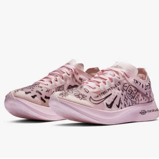 情人节骚粉!NIKE ZOOM FLY SP FAST 跑步鞋