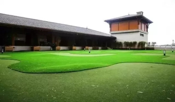 坐拥“中国八大最美海岸之一”的金沙湾，深圳开车1h即达的东南亚式海边度假！深圳佳兆业万豪酒店1晚套餐