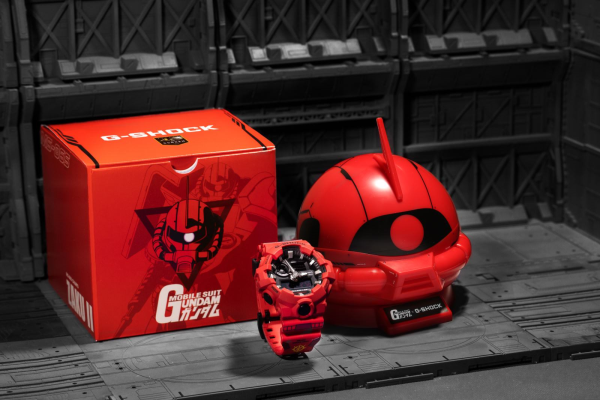 G-SHOCK X 高达  RX78-2/红色扎古/独角兽/报丧女妖 40周年纪念款 运动腕表