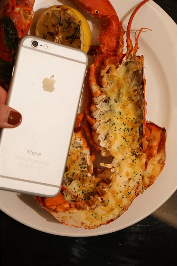 海胆波龙牛排畅吃，酒水畅饮，一周通用不加价！上海漕河泾万丽酒店自助晚餐