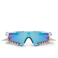 新品发售:VETEMENTS  X Oakley Spikes 400 男士铆钉太阳镜