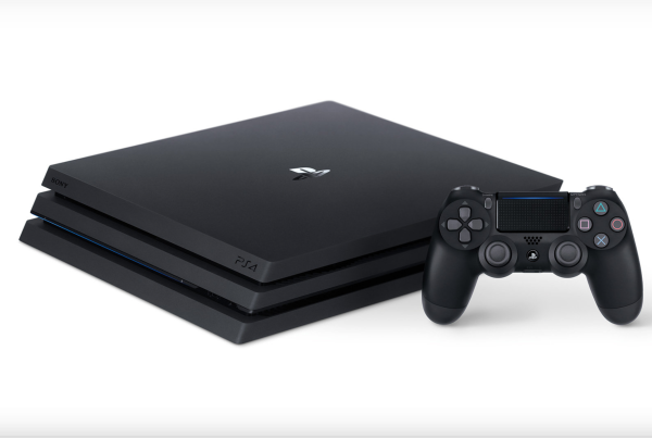 SONY 索尼 PlayStation4 Pro 游戏主机 (黑色) 1TB