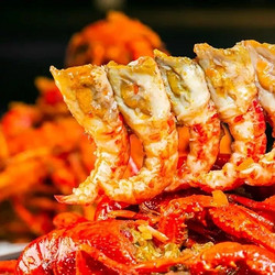 5种口味小龙虾，海鲜刺身不限量畅吃！上海世纪皇冠假日酒店自助晚餐