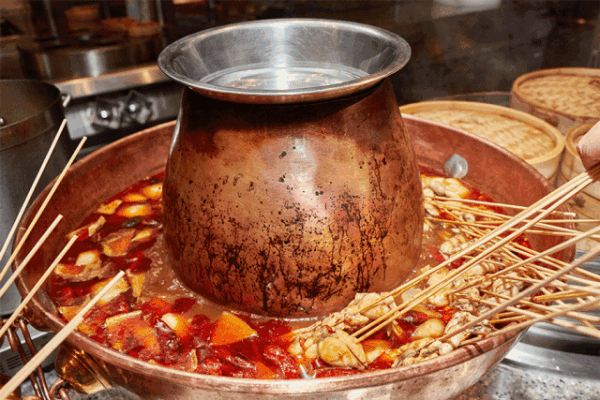 深夜食堂:5种口味小龙虾畅吃,抖音爆款铜锅牛蛙登场!上海五角场凯悦酒店小龙虾自助餐