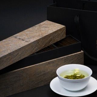 商品碧潭飘雪茉莉花茶叶竹叶青茶业特级(论道)时尚金箔花纹礼盒136g