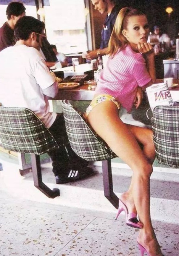 这股风潮里，自由精致的时髦girl的最爱