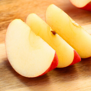 农夫山泉直供 17.5°苹果 阿克苏苹果 15个装 单果径约80-84mm  新鲜水果