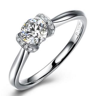 Zocai 佐卡伊珠宝 铭刻之吻系列 W02731 女士18K白金钻石戒指