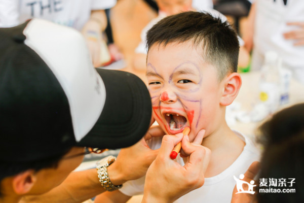 五一家庭日 上海 THE FLOWER RUN 鲜花彩跑