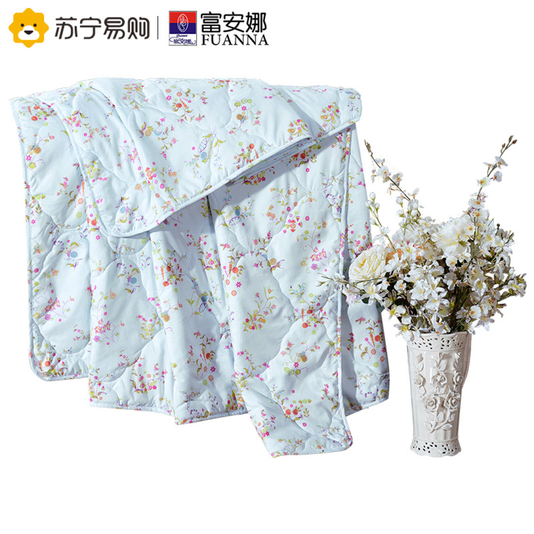 或许是年轻人的第一床小米被？一床用裸体在评测的被子——COMO LIVING抗菌空调夏被