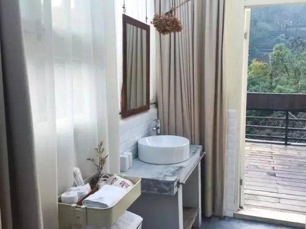 住进茶田间森系别墅 杭州朵一小墅酒店1晚+双早+双人下午茶