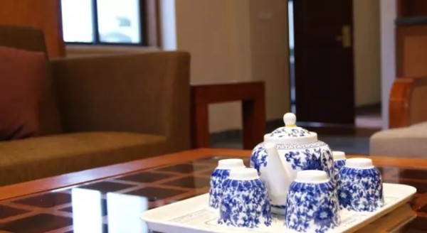 深藏于九华山下的徽式园林 九华山远航君澜度假酒店2晚套餐